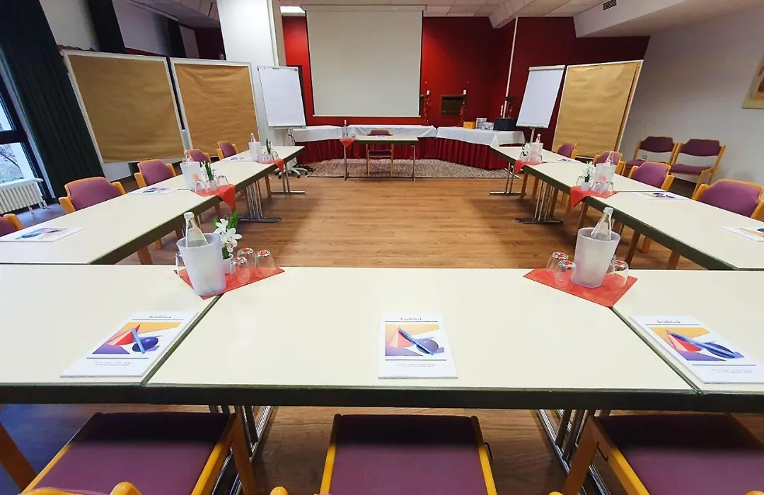 Sport Hotel Kenzingen Inklusive Schwimmbad, Sauna Und Fruehstueck Naehe Europa-Park-1
